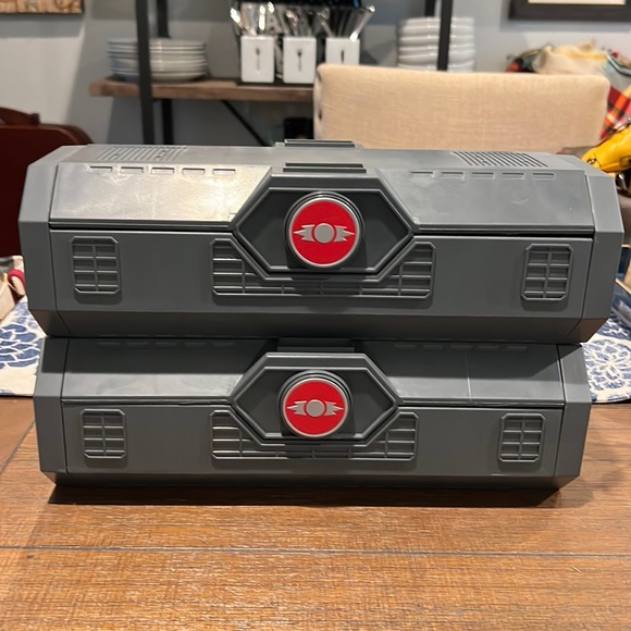 Galaxy’s Edge Legacy Maul Sabers (SET) - Picture 6 of 8